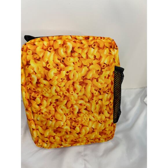 Mac and Cheese Lunchbox! - Picture 4 of 6